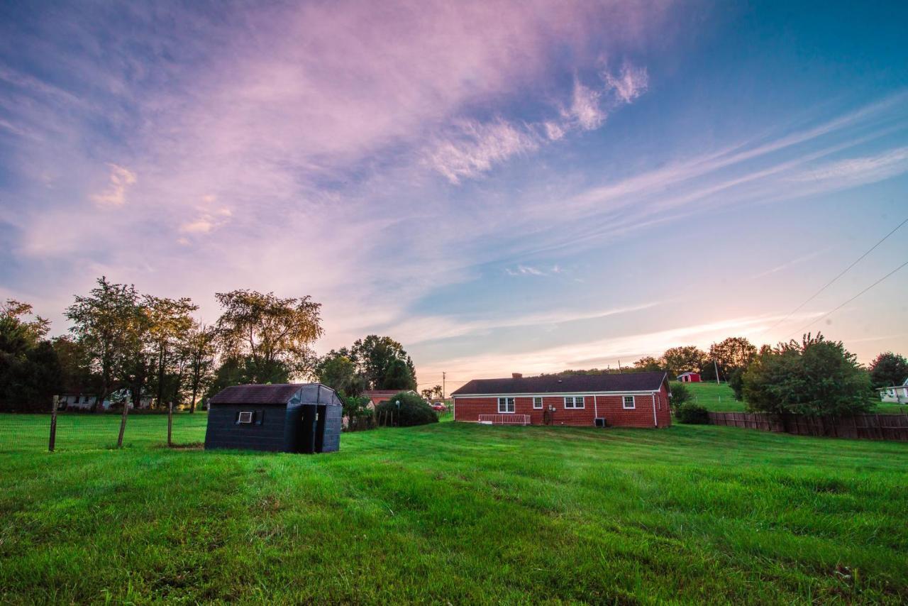 Vila Mount Tabor Ranch Near Vt - King Bed/Fast Wi-Fi Blacksburg Exteriér fotografie